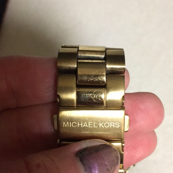 Good Michael kors watch.Comes with box gently worn - Picture 4 of 16